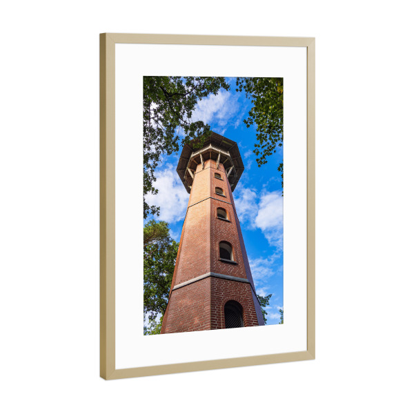 Poster mit Rahmen Gold "Aussichtsturm auf dem Jörnberg" artboxONE - Natur,Reise,Architektur