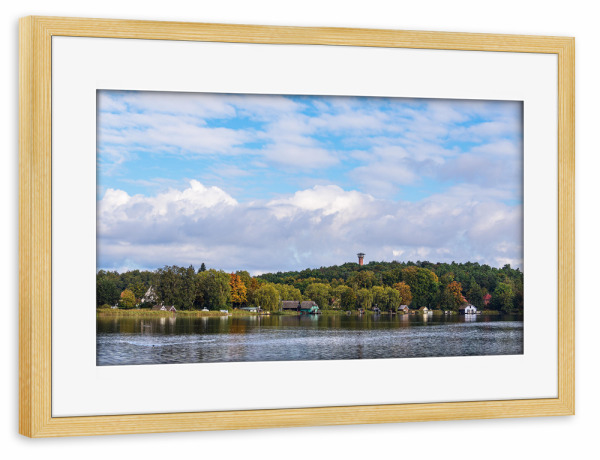 Poster mit Rahmen kiefer "Bootshäuser und Aussichtsturm" artboxONE - Natur,Reise,Architektur