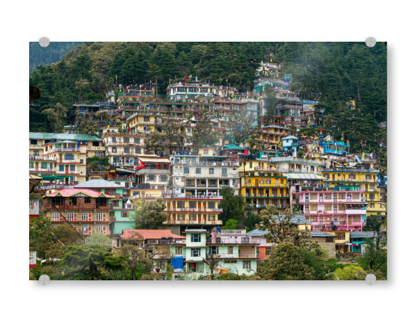 Acrylglasbild "Die Stadt Dharamsala in Indien" artboxONE - Städte,Architektur - Dharamsala,Indien,Stadt,Haus,Häuser,Bunt