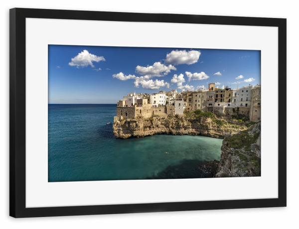 Poster mit Rahmen schwarz "Strand von Polignano a Mare" artboxONE - Natur,Reise