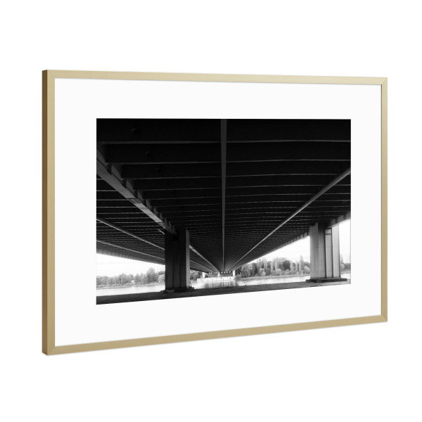 Poster mit Rahmen Gold "Brücke Schwarzweiß" artboxONE - Städte / Köln,Schwarzweiß,Architektur