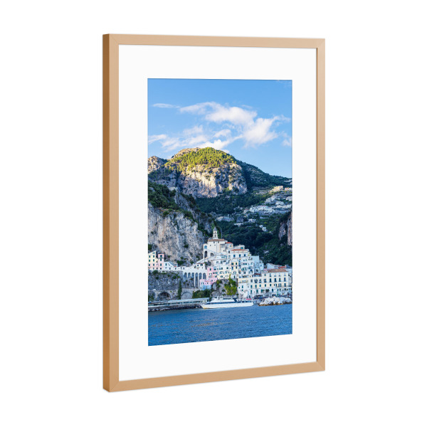Poster mit Rahmen Kupfer "Amalfi und Berge" artboxONE - Natur,Reise,Architektur,Reise / Strand und Meer,Reise / Länder