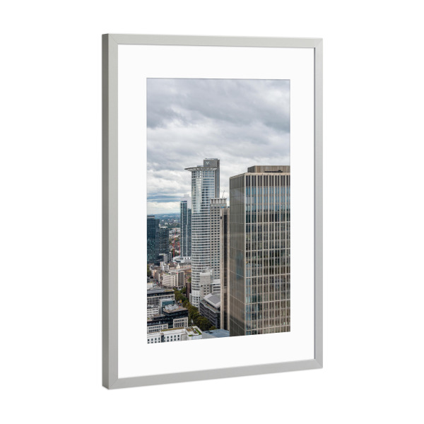 Poster mit Rahmen Silber "Frankfurt Stadt der Türme" artboxONE - Architektur,Geometrie,Städte / Frankfurt