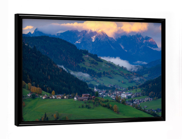 Poster mit schwarzem Rahmen "Herbstabend in Wildschönau" artboxONE - Natur,Reise