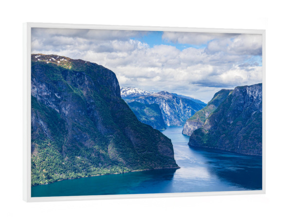 Poster mit weißem Rahmen "Am Aurlandsfjord in Norwegen" artboxONE - Natur,Reise,Reise / Strand und Meer,Reise / Länder