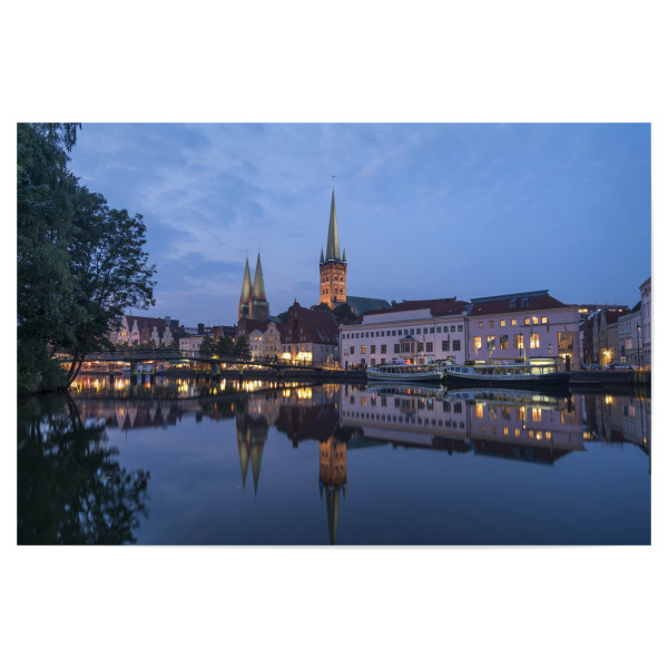 Poster "Lübeck bei Nacht" artboxONE - Städte - Lübeck,Schleswig-holstein,Nacht,Trave,Stadtansicht