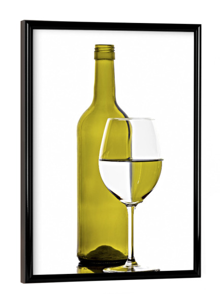 Poster mit schwarzem Rahmen "Braune Weinflasche mit Glas" artboxONE - Essen & Trinken / Alkohol