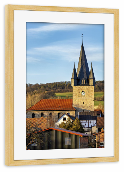 Poster mit Rahmen kiefer "Kirche von Netra" artboxONE - Städte,Architektur