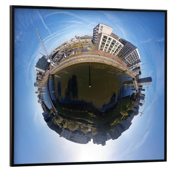 Poster mit schwarzem Rahmen 30x30 cm "Versmannkai Hafencity Hamburg, 15m" artboxONE - Städte,Städte / Hamburg,Natur,Reise,Architektur