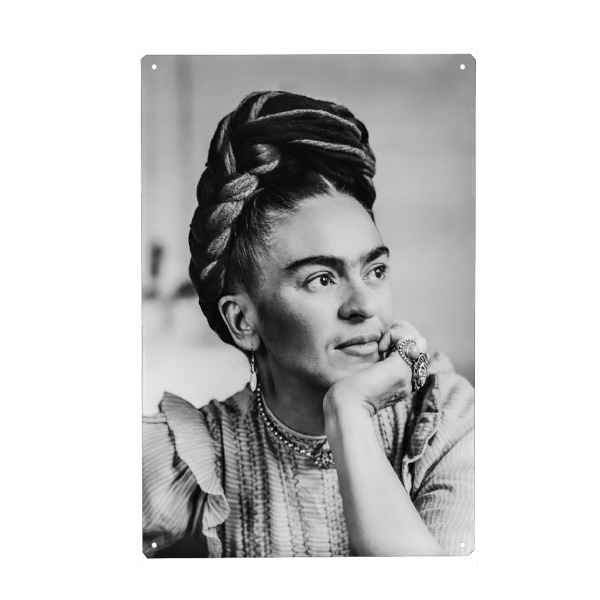 Metall Poster "Frida Kahlo Ewige Eleganz" artboxONE - Floral,Menschen,Fashion