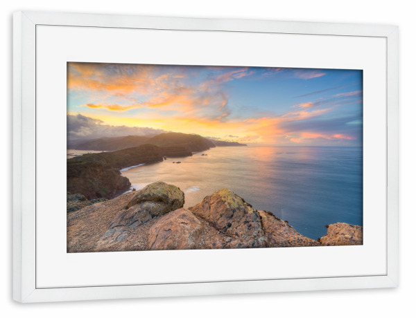 Poster mit Rahmen weiß "Sonnenuntergang im Osten Madeiras" artboxONE - Natur,Reise,Reise / Länder