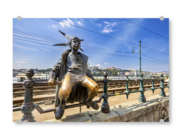 Acrylglasbild "Die kleine Prinzessin" artboxONE - Architektur - Budapest,Statue,Kleine prinzessin,Denkmal,Altstadt,Monument