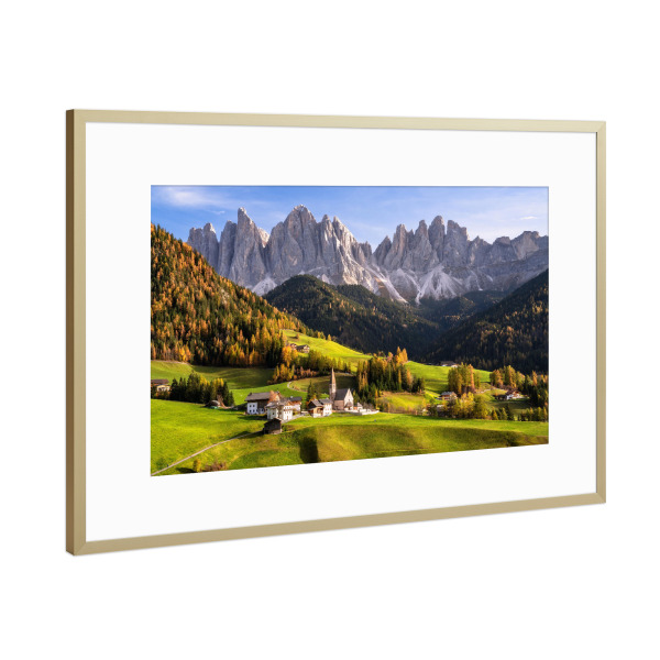 Poster mit Rahmen Gold "Sommer im Villnösstal" artboxONE - Natur,Reise
