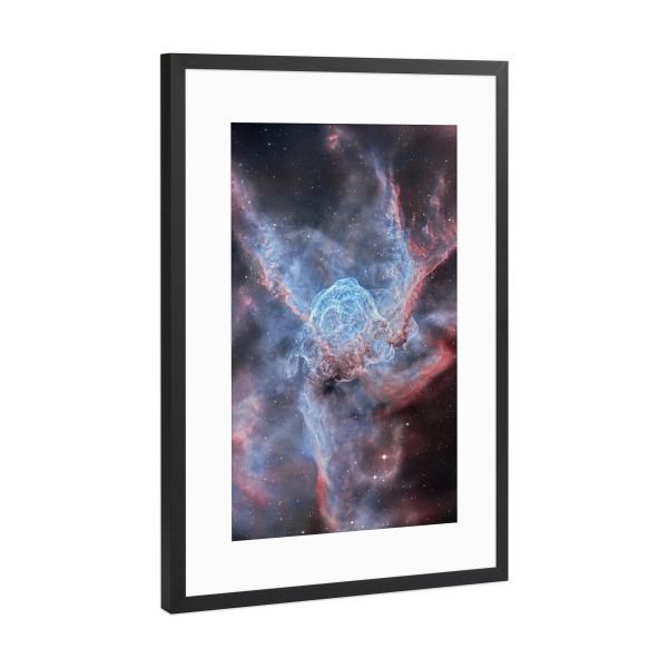 Poster mit Rahmen Schwarz (Metallic) "NGC 2359 - Thors Helm" artboxONE - Galaxy - Astronomie,Weltall,Weltraum,Sterne,Thors helm