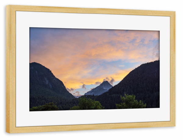 Poster mit Rahmen kiefer "Wettersteinspitze am Abend" artboxONE - Natur,Reise