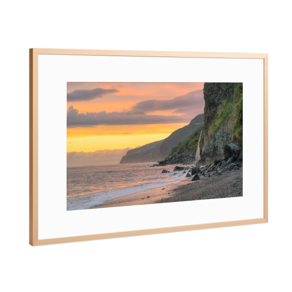 Poster mit Rahmen Kupfer "An der Küste in Ponta do Sol" artboxONE - Natur,Reise,Reise / Strand und Meer