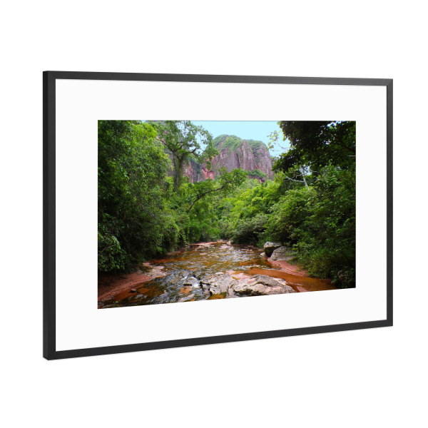 Poster mit Rahmen Schwarz (Metallic) "Río Surutú" artboxONE - Natur,Reise,Reise / Länder