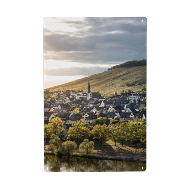 Holzbild "Kues an der Mosel" artboxONE - Städte,Natur - Bernkastel,Bernkastel-kues,Rheinland-pfalz,Moselufer,Fluss,Weinort,Weinberge,Weinanbau