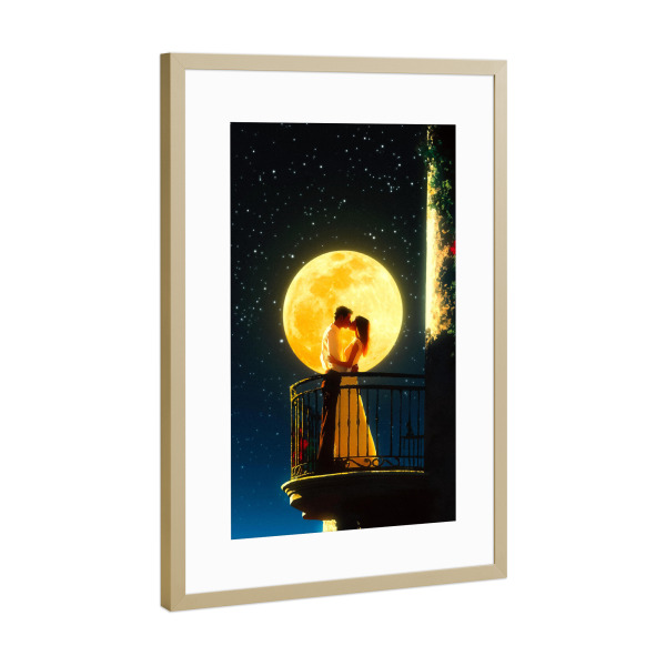 Poster mit Rahmen Gold "Eine mondhelle Umarmung" artboxONE - Menschen,Liebe,Fiktion,Für Mama,Galaxy