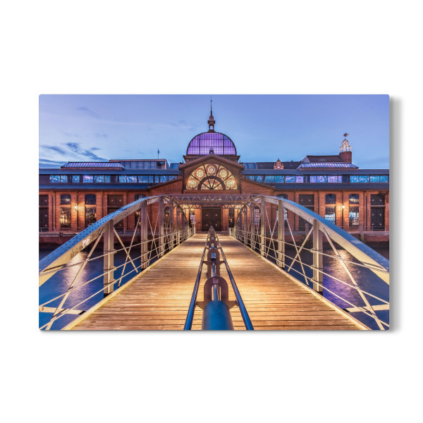 Galerie-Print "Blaue Stunde Fischauktionshalle" 75x50 cm artboxONE