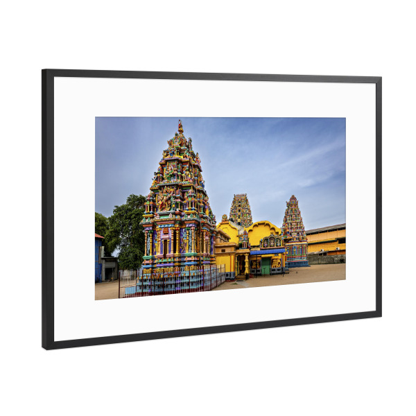 Poster mit Rahmen Schwarz (Metallic) "Tempel von Trincomalee" artboxONE - Architektur,Reise / Asien - Sri lanka,Trincomalee,Tempel,Religion,Hinduismus