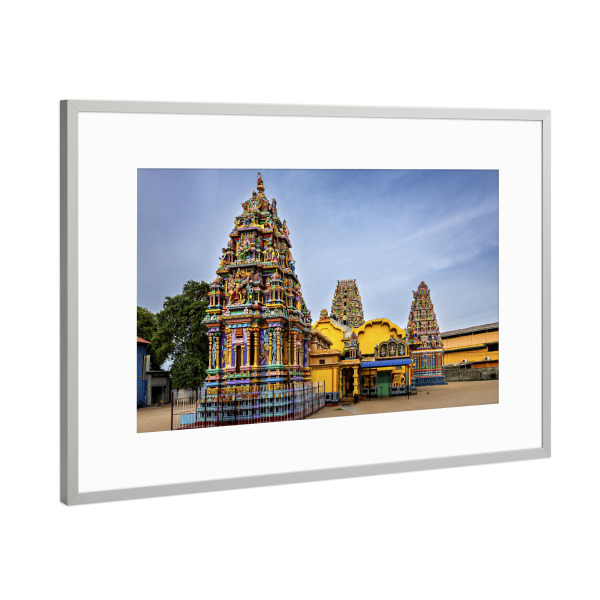 Poster mit Rahmen Silber "Tempel von Trincomalee" artboxONE - Architektur,Reise / Asien - Sri lanka,Trincomalee,Tempel,Religion,Hinduismus