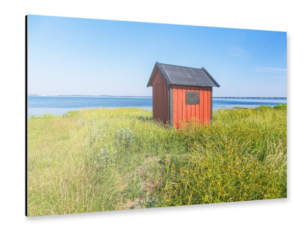 Alu-Dibond "Rote Holzhütte in Färjestaden" 75x50 cm artboxONE