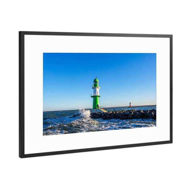 Poster mit Rahmen Schwarz (Metallic) "Molentürme und Wellen" artboxONE - Natur,Reise,Architektur,Reise / Strand und Meer