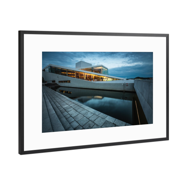 Poster mit Rahmen Schwarz (Metallic) "Oslo Opera House" artboxONE - Städte,Reise,Architektur