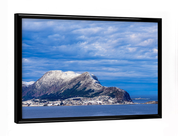 Poster mit schwarzem Rahmen "Insel Godøya in Norwegen" artboxONE - Natur,Reise,Reise / Strand und Meer,Reise / Länder