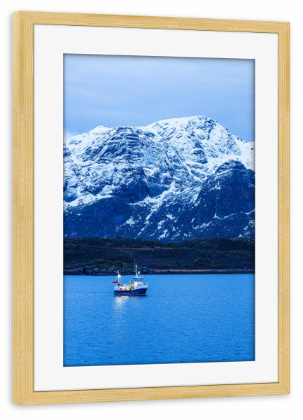 Poster mit Rahmen kiefer "Berge, Boot und Felsen" artboxONE - Natur,Reise,Reise / Strand und Meer,Reise / Länder