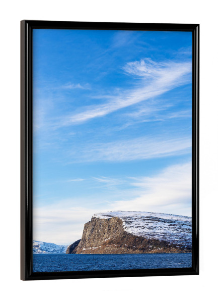 Poster mit schwarzem Rahmen "Berge, Wolken und Felsen im Winter" artboxONE - Natur,Reise,Reise / Strand und Meer,Reise / Länder