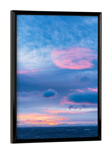 Poster mit schwarzem Rahmen "Sonnenuntergang in der Finnmark" artboxONE - Natur,Reise,Reise / Strand und Meer,Reise / Länder