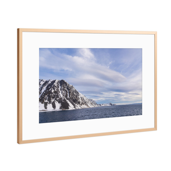 Poster mit Rahmen Kupfer "Berge im Winter in der Finnmark" artboxONE - Natur,Reise,Reise / Strand und Meer,Reise / Länder