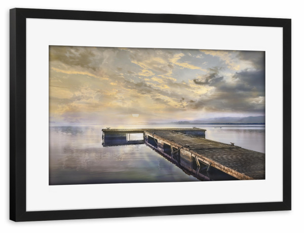 Poster mit Rahmen schwarz "Fauler Morgen" artboxONE - Natur,Reise / Strand und Meer - Dock,Sonne,Wasser,Ruhig