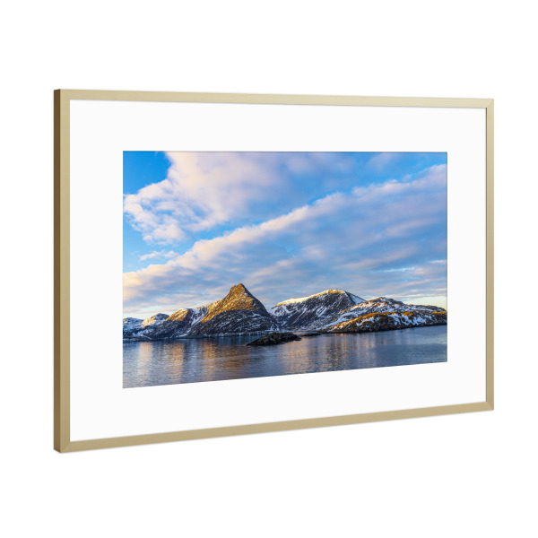 Poster mit Rahmen Gold "Winter in Norwegen" artboxONE - Natur,Reise,Reise / Strand und Meer,Reise / Länder