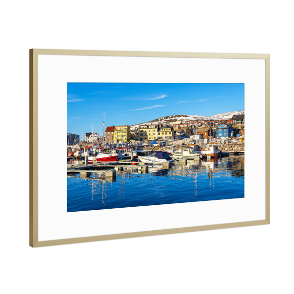 Poster mit Rahmen Gold "Hafen der Stadt Hammerfest" artboxONE - Natur,Reise,Architektur,Reise / Strand und Meer,Reise / Länder