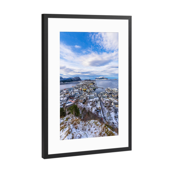 Poster mit Rahmen Schwarz (Metallic) "Hausberg Aksla in Ålesund" artboxONE - Natur,Reise,Architektur,Reise / Strand und Meer,Reise / Länder