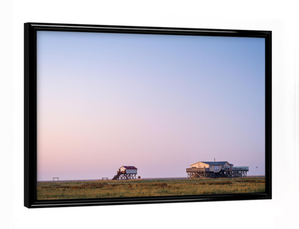 Poster mit schwarzem Rahmen "Nordseeküste am Morgen" artboxONE - Reise / Strand und Meer