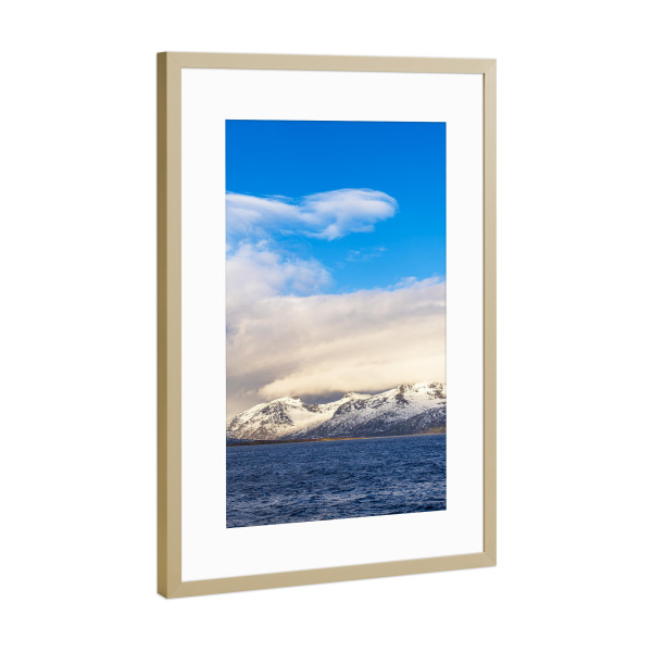 Poster mit Rahmen Gold "Winter in Harstad" artboxONE - Natur,Reise,Reise / Strand und Meer,Reise / Länder