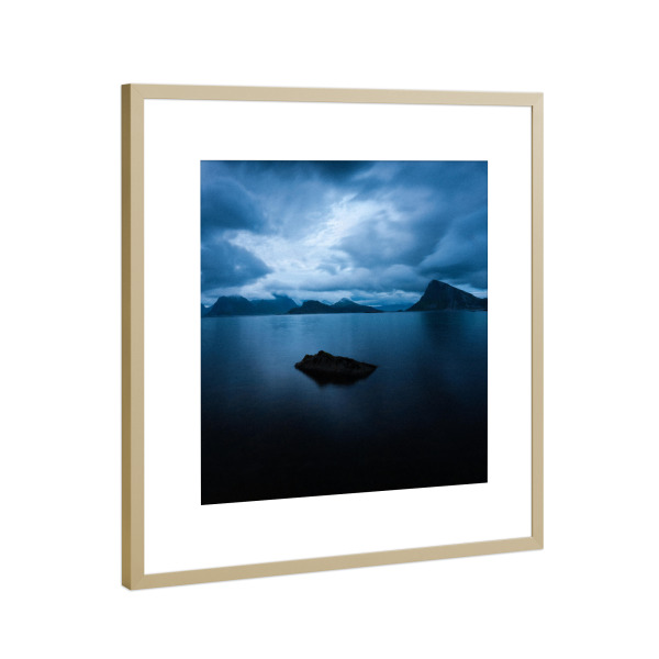 Poster mit Rahmen Gold "Lofoten Skyline" artboxONE - Natur,Reise,Abstrakt - Ocean,Sea,Lofoten,Lofotenislands