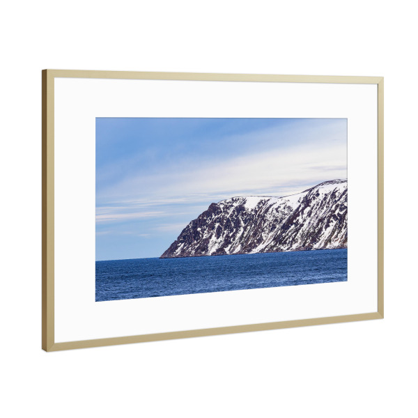 Poster mit Rahmen Gold "Felsen und Berge in der Finnmark" artboxONE - Natur,Reise,Reise / Strand und Meer,Reise / Länder
