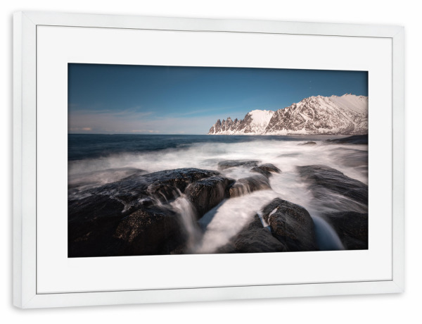 Poster mit Rahmen weiß "Senja Island" artboxONE - Natur,Reise