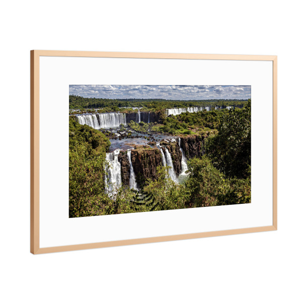 Poster mit Rahmen Kupfer "Wasserfälle des Iguazu" artboxONE - Natur,Reise - Iguazu,Argentinien,Brasilien,Wasserfall,Landschaft,Fluss,Natur,Südamerika