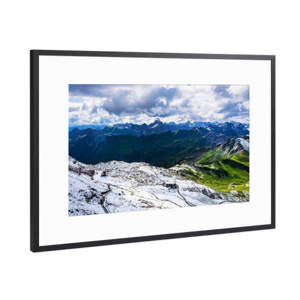 Poster mit Rahmen Schwarz (Metallic) "Die Alpen im Oberallgäu" artboxONE - Natur,Reise