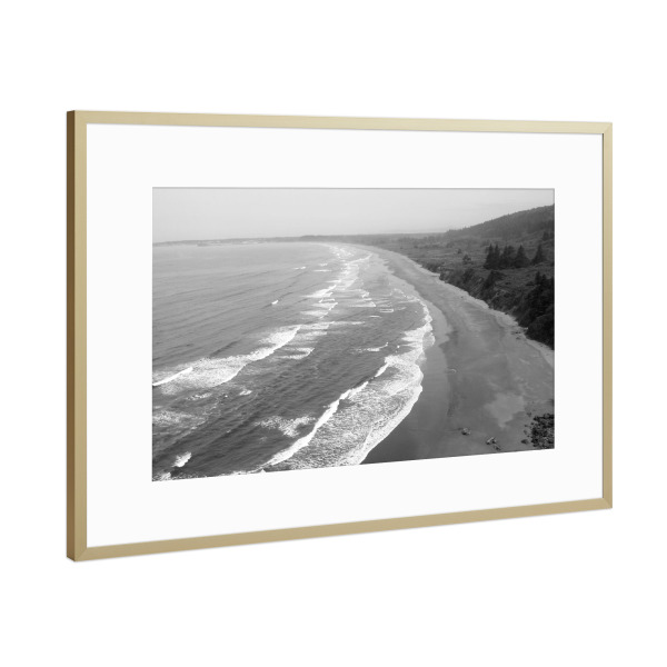 Poster mit Rahmen Gold "Luffenholtz Beach at California" artboxONE - Natur,Reise,Schwarzweiß,Reise / Strand und Meer,Reise / Länder