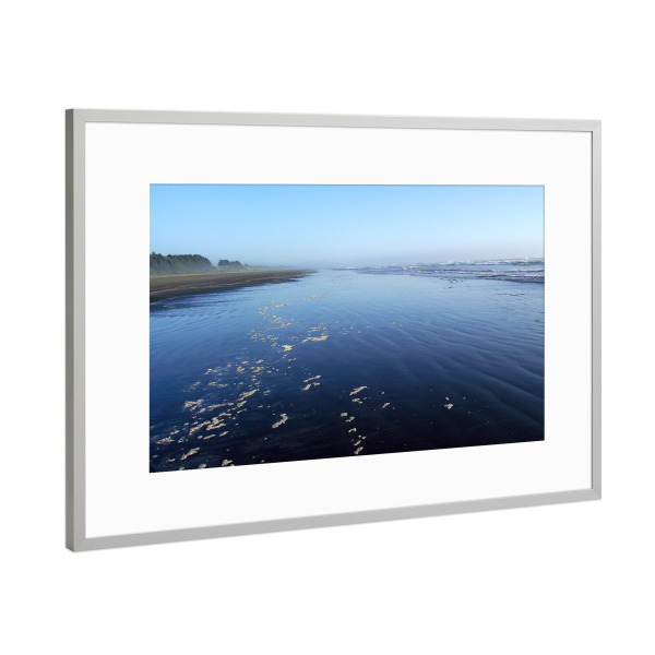 Poster mit Rahmen Silber "A Beach at North California" artboxONE - Natur,Reise,Reise / Strand und Meer,Reise / Länder