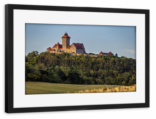 Poster mit Rahmen schwarz "Die Wachsenburg in Thüringen" artboxONE - Natur,Reise,Architektur - Wachsenburg,Burg,Schloss,Drei gleichen,Erfurt,Thüringen