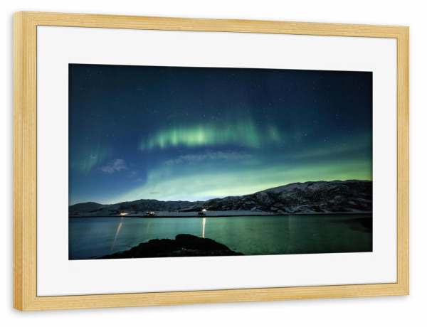 Poster mit Rahmen kiefer "Magic Aurora" artboxONE - Natur