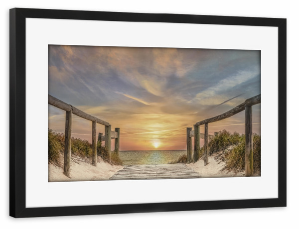 Poster mit Rahmen schwarz "Sunset Beach" artboxONE - Natur,Reise / Strand und Meer - Strand,Weg,Sonne,Wasser,Küste